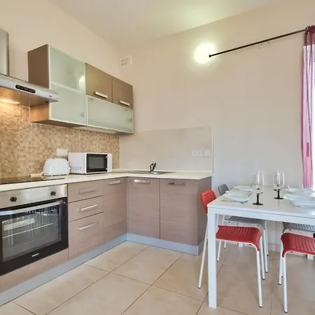 Center 1-bedroom Penthouse Sliema